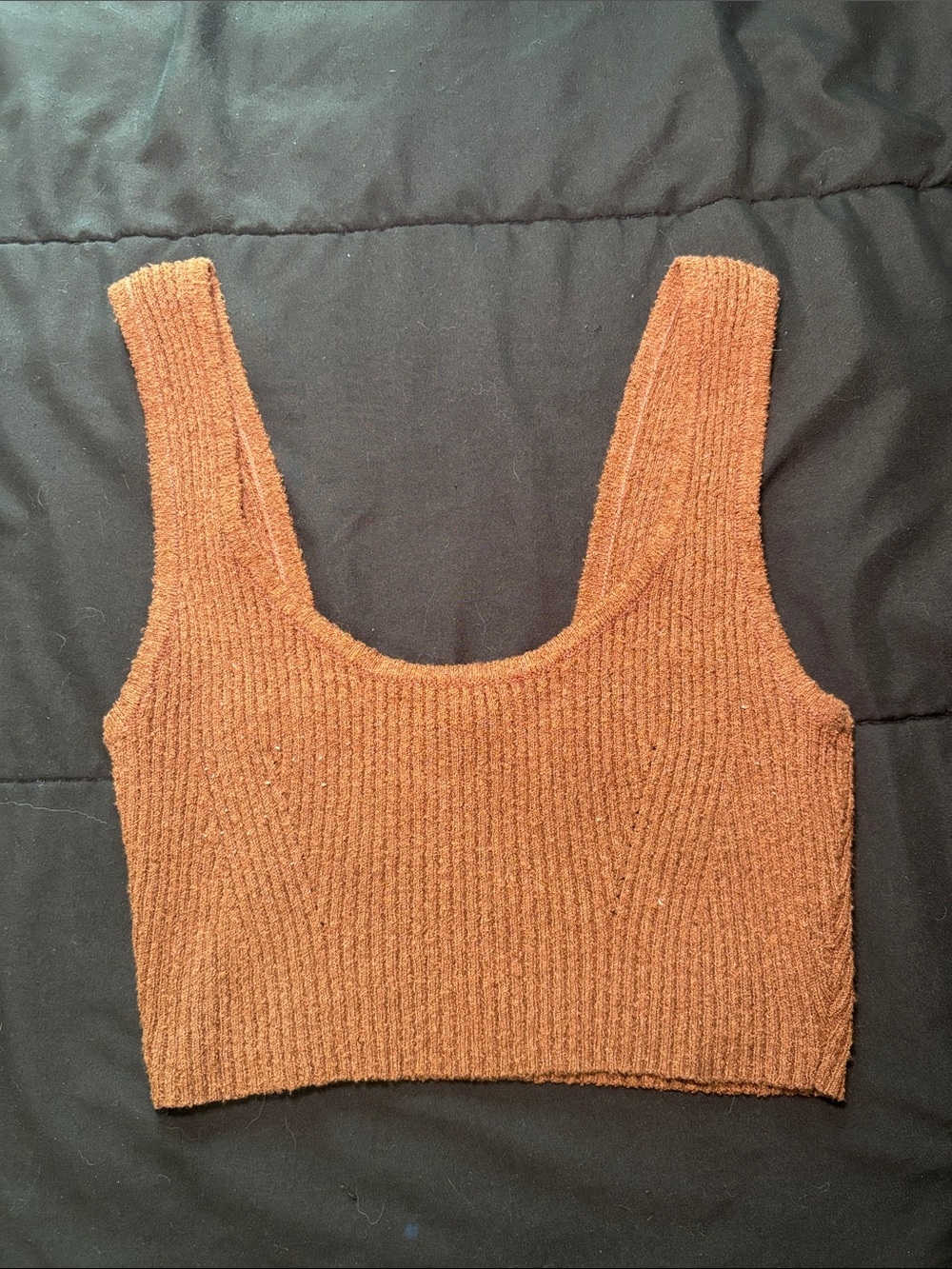 Kendall & Kylie Ribbed Crop Tank - Rust